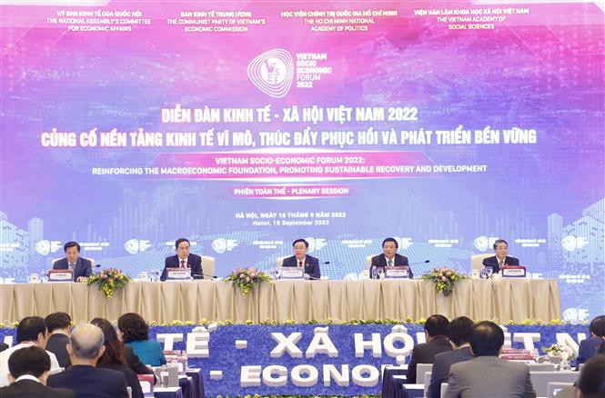 Top legislator stresses importance of macro-economic stability